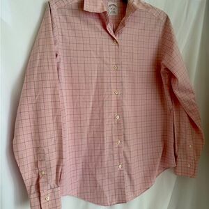 Brooks Brother Classic fit non-iron all cotton button down size 6.